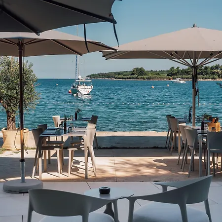 Blu Mare 4*