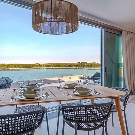 Blu Mare 4*